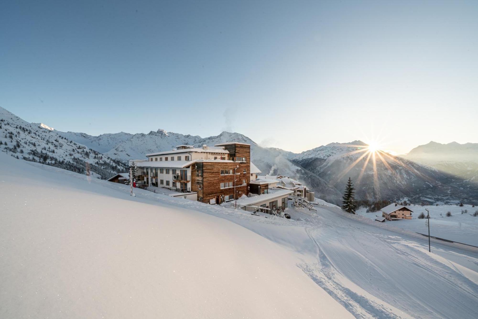 Hotel Hochsoelden Экстерьер фото
